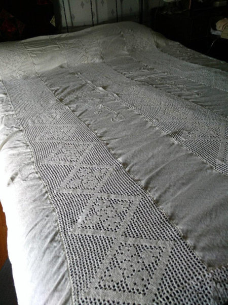 Vintage Bedspread Edwardian 1920s Hand Crochet Fabric Embroidery Tassels