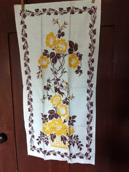 1950s Printed Kitchen Dish Tea Towel Vintage Old Stock Floral Brown Yellow