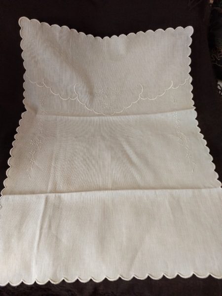 1920 Vintage Baby Crib Bed Spread Buggy Cover White Pique Embroidery