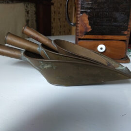 Antique Set of 3 Brass Scoops General Store Measuring Shovel Graduated Size