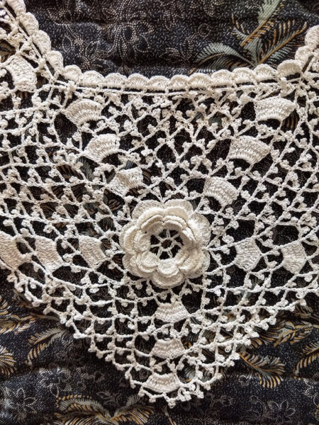 Vintage Irish Crochet Collar Hand Made Lace Dress Costuming