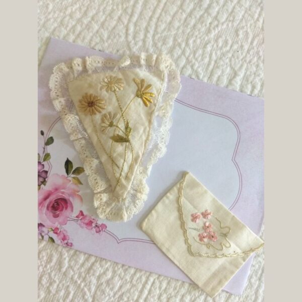 Society Silk Embroidery Sachet ~ Tiny Envelope Floral Embellishment Victorian 1900s Vintage
