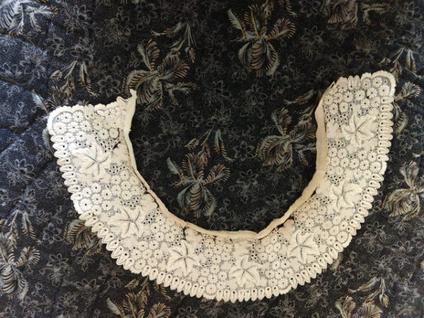 Antique Whitework Embroidery 1840s Pre Civil War Era Dress Collar