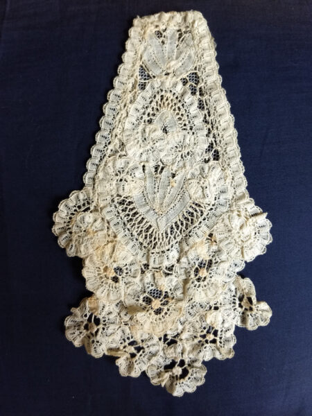 Antique Victorian Brussels Lace Jabot Collar Neck Piece Needlework