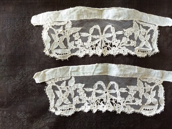 Antique Victorian 1900 Lace Carrickmacross Tulle Applique Flower Bow Motif