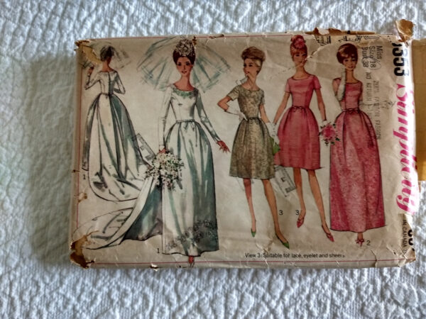 6353 Simplicity Wedding Pattern Brides Maid Uncut Vintage 1965