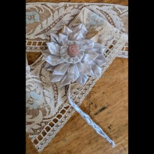 Vintage Raffia Artificial Flower Millinery Hat Trim Embellishment 1940's 1950's