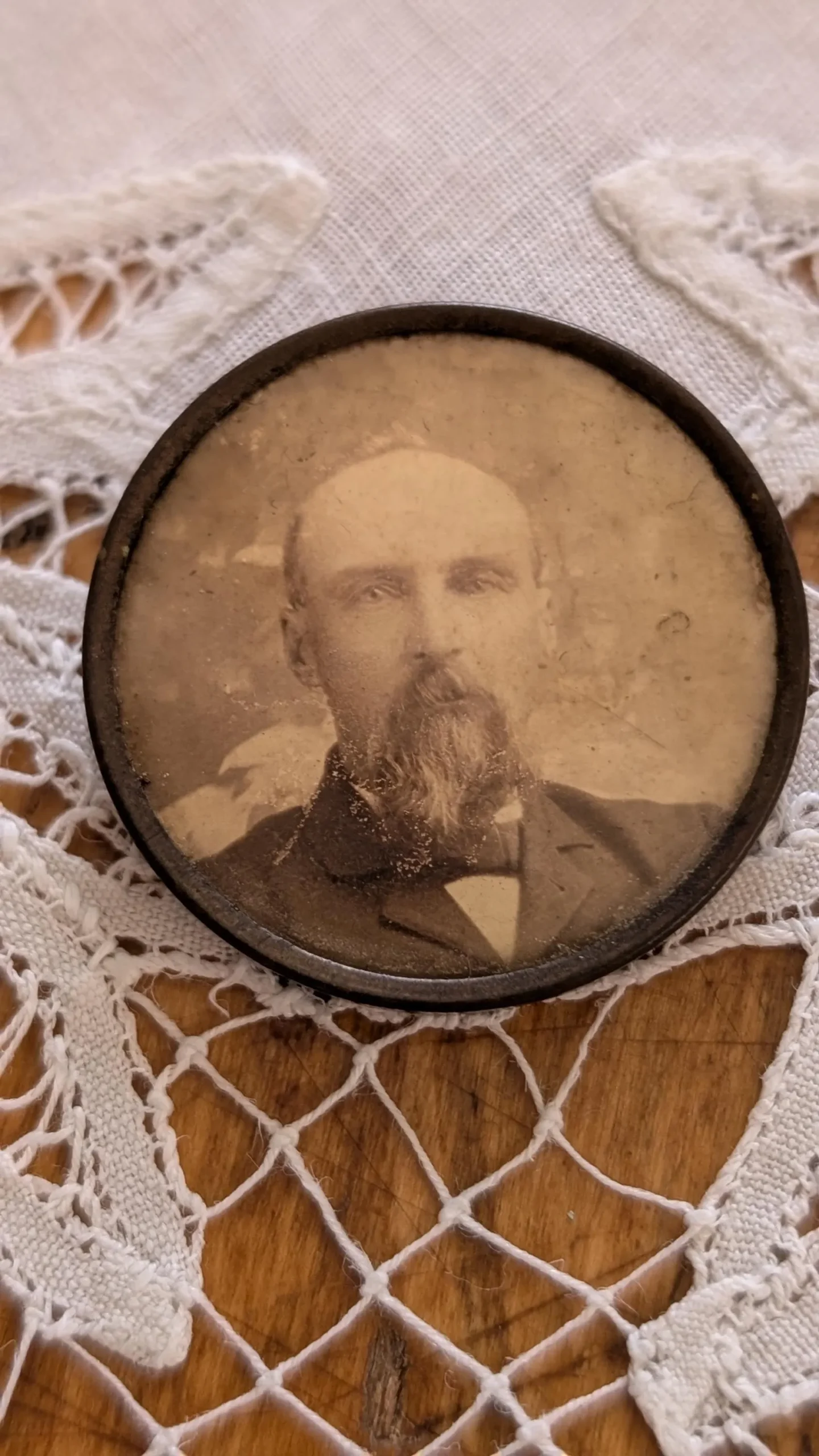 Late Victorian Mourning Memory Brass Photo Pinback Of Man