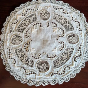 Doily Round Reticelli Darn Net Inset Linen Table Mat Early 1900s
